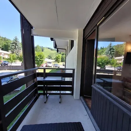 A La Montagne - Massif Des Brasses Apartment Bogeve